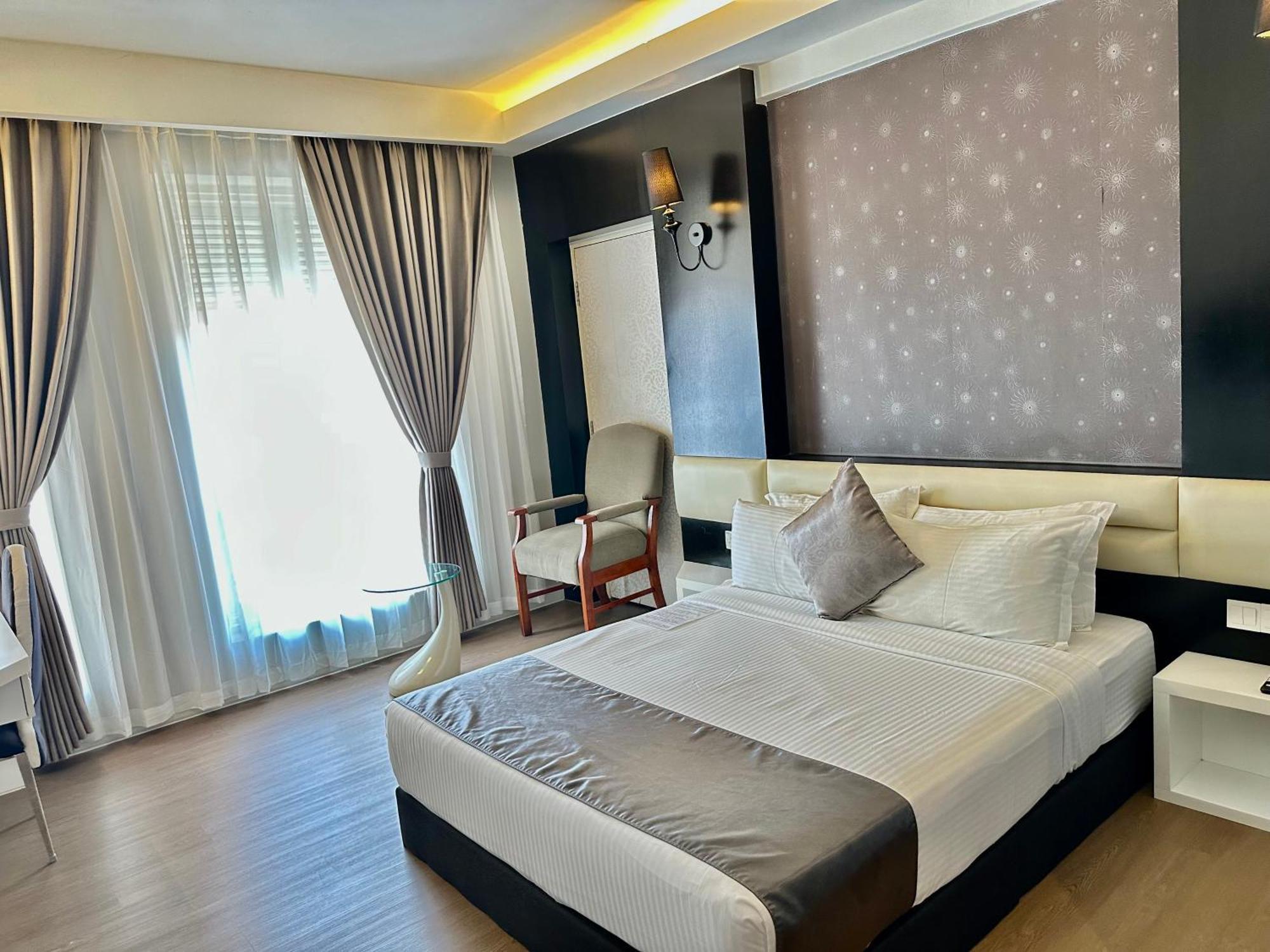 The Sterling Boutique Hotel Melaka Extérieur photo