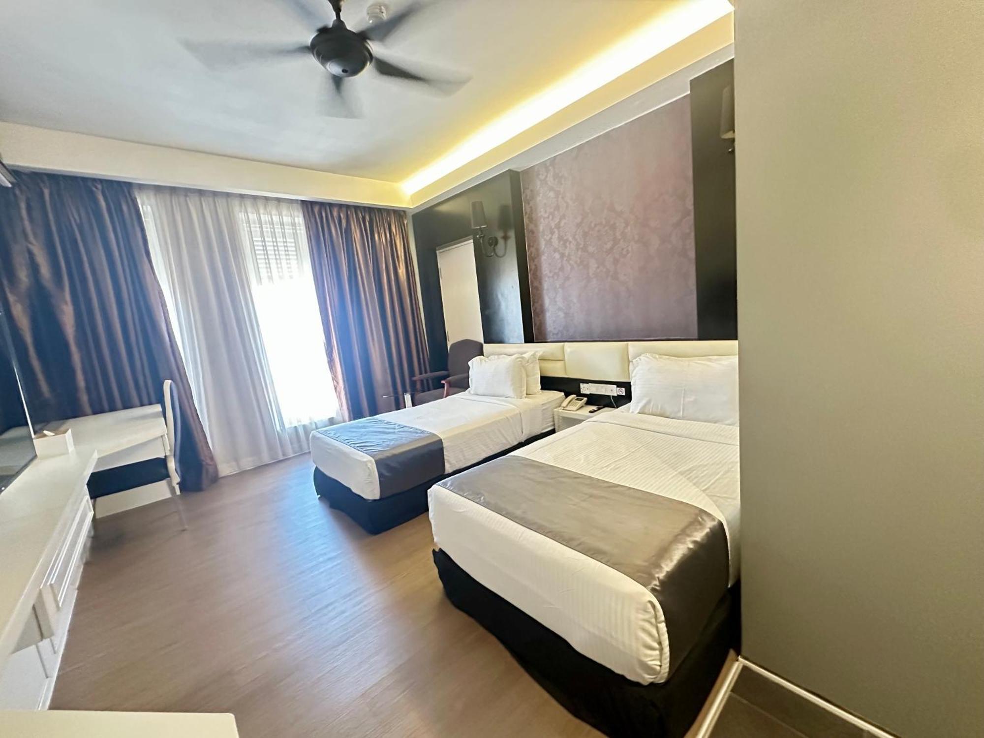 The Sterling Boutique Hotel Melaka Extérieur photo
