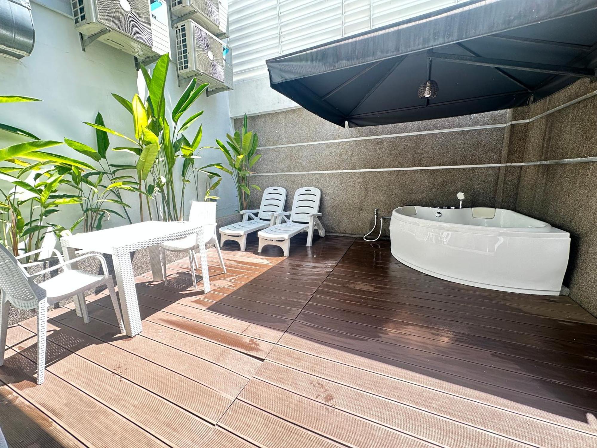 The Sterling Boutique Hotel Melaka Extérieur photo