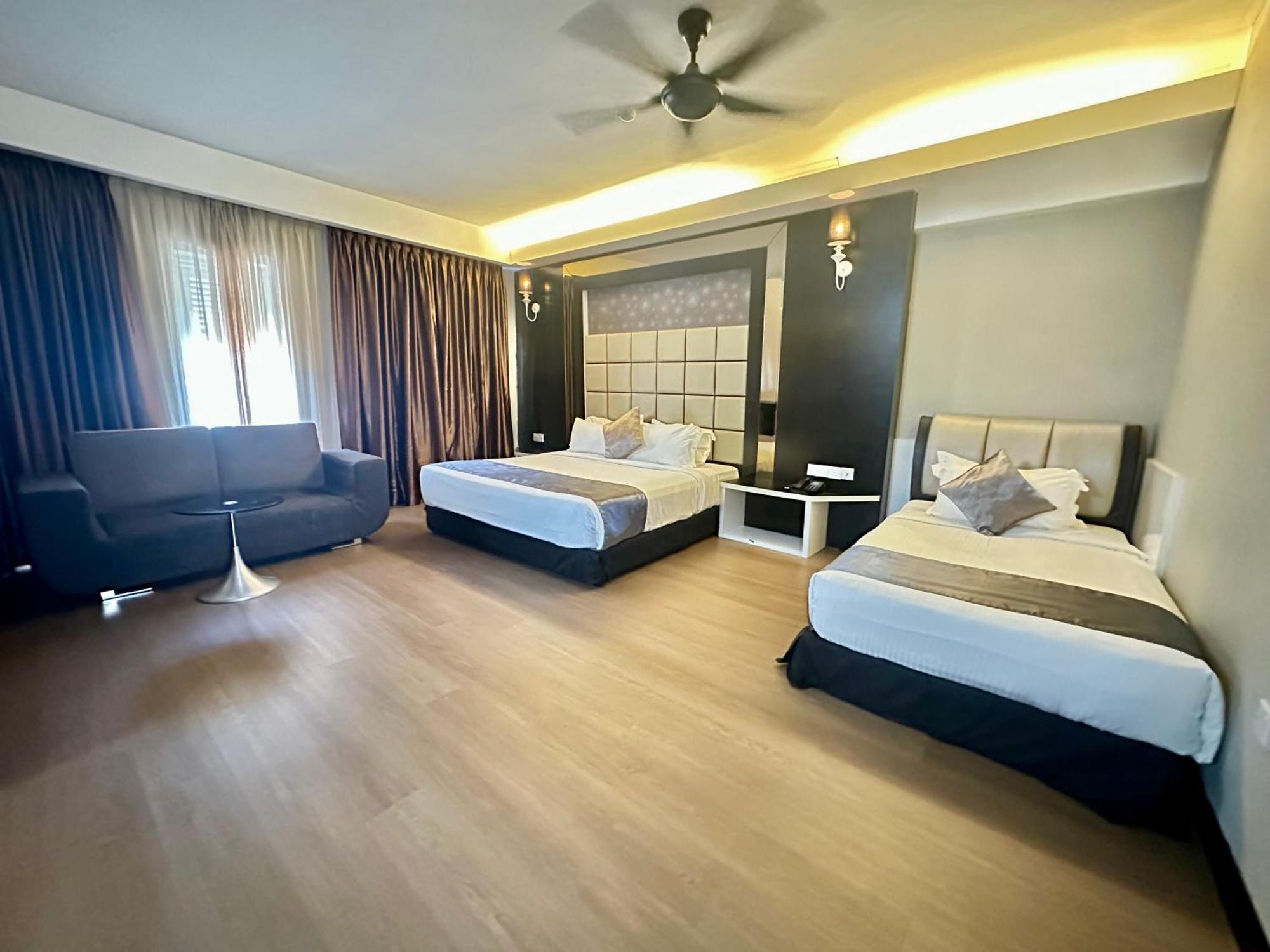 The Sterling Boutique Hotel Melaka Extérieur photo